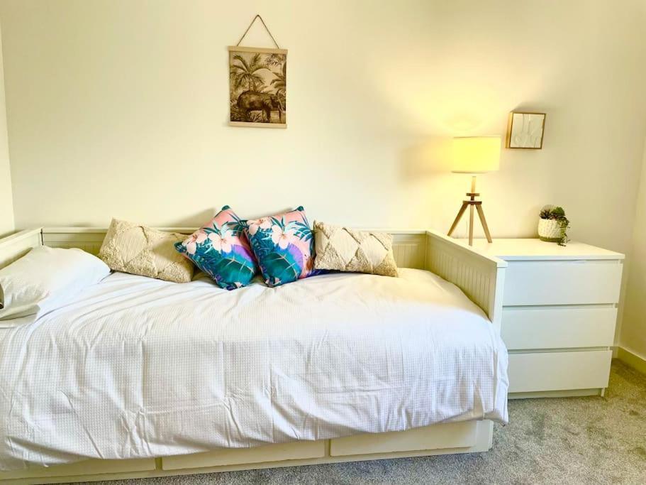 Modern Chic Summer Holiday Retreat. Holiday home