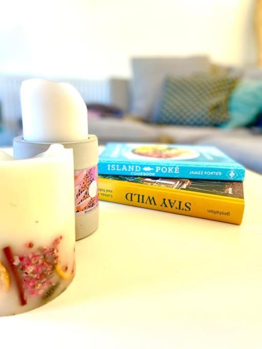 Modern Chic Summer Holiday Retreat. Newquay (Cornwall)